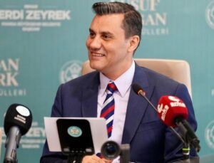 Manisa Büyükşehir Belediye Başkanı Ferdi Zeyrek, hayatını kaybetti