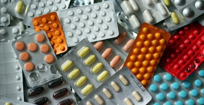 Bakan Işıkhan’dan müjde: 12 ilaç SGK ödeme listesine geri alındı