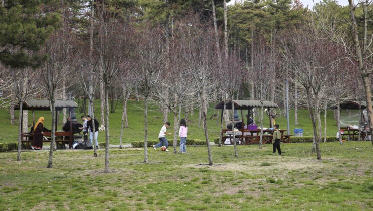 Başkentliler mesire alanlarında bayramın tadını çıkardı