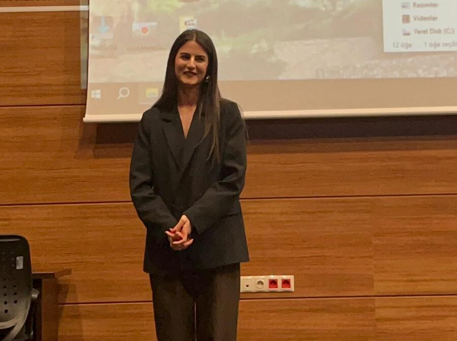 Kastamonu Üniversitesi’nde öğrenci belgeselleri izleyiciyle buluştu 16 Kastamonu Üniversitesi’nde öğrenci belgeselleri izleyiciyle buluştu ESMA e1779086080441