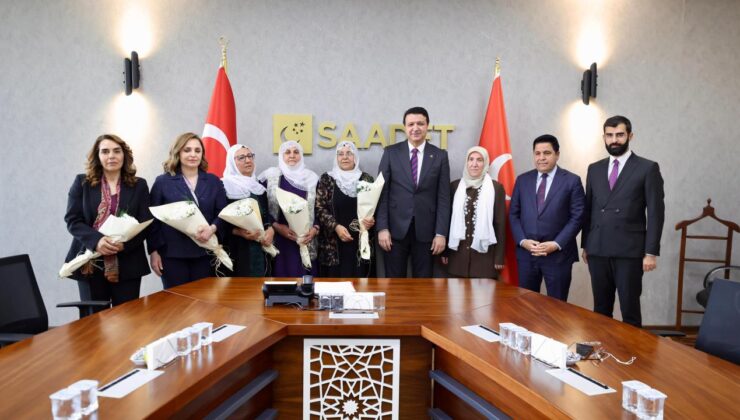 Saadet Partisi Genel Başkanı Mahmut Arıkan, Barış Anneleri ve DEM Parti heyetini kabul etti 3 Saadet Partisi Genel Başkanı Mahmut Arıkan, Barış Anneleri ve DEM Parti heyetini kabul etti IMG 20260507 WA0018