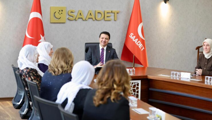 Saadet Partisi Genel Başkanı Mahmut Arıkan, Barış Anneleri ve DEM Parti heyetini kabul etti 2 Saadet Partisi Genel Başkanı Mahmut Arıkan, Barış Anneleri ve DEM Parti heyetini kabul etti IMG 20260507 WA0020