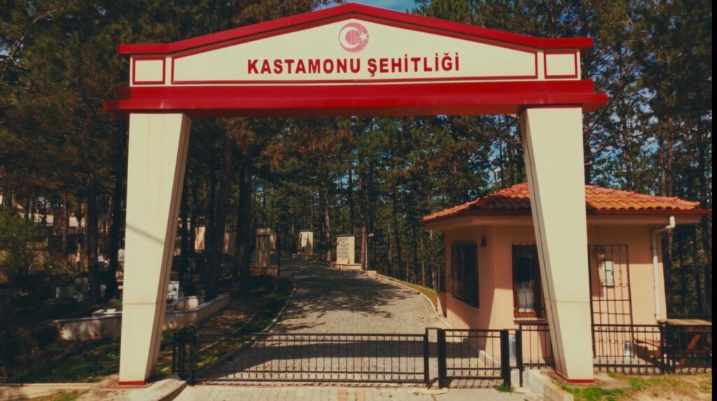 Kastamonu Üniversitesi’nde öğrenci belgeselleri izleyiciyle buluştu 10 Kastamonu Üniversitesi’nde öğrenci belgeselleri izleyiciyle buluştu SEHITLIK