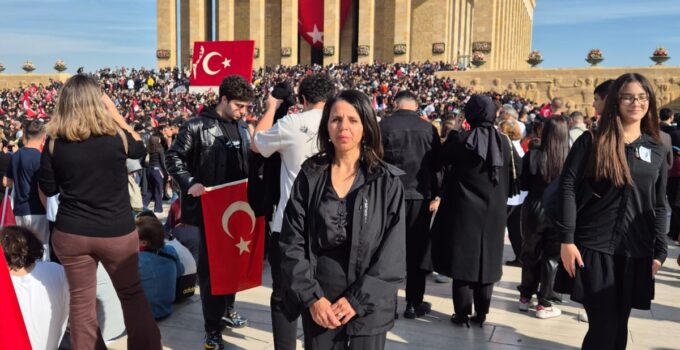 Milletin kalbinde atan isim Atatürk