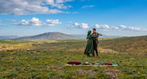 bir heykel bir film bir kitap ve bir ask ali ve nino