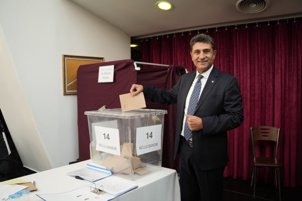 Sanayinin kalbinde Kırşehir imzası: KIRSİAD, ASO seçimlerinde gövde gösterisi yaptı! 3 Sanayinin kalbinde Kırşehir imzası: KIRSİAD, ASO seçimlerinde gövde gösterisi yaptı! 1 3